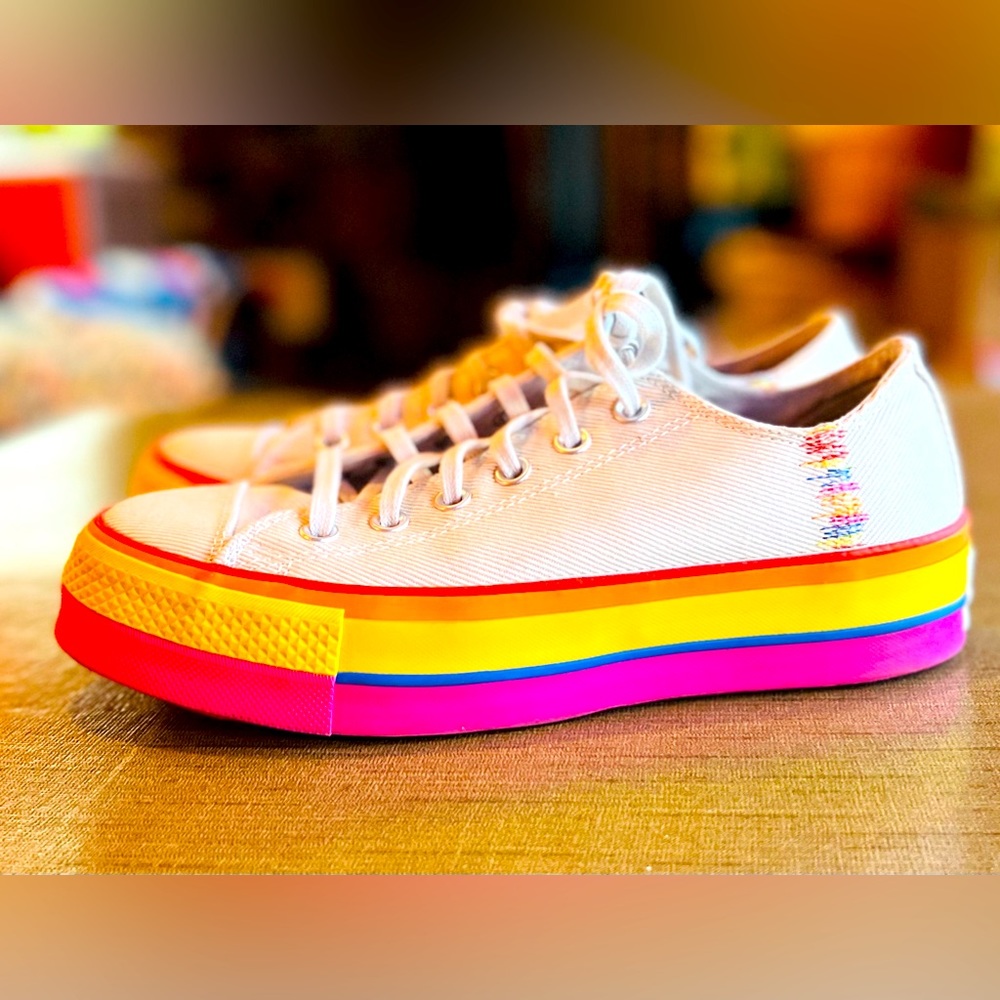 Converse Chuck Taylor Rainbow All Stars Lift ox platform sneakers